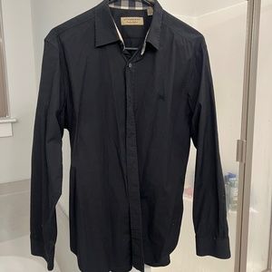 Men’s Burberry button up
